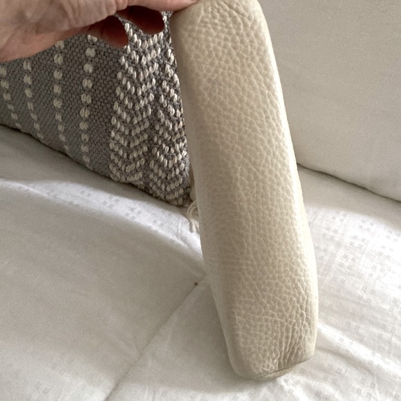 Cole Haan leather Clutch - Picture 5 of 6